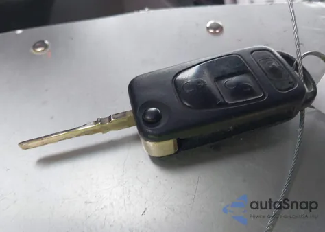 2016 Mercedes-Benz Sprinter 2500 High Roof/High Roof из США, поврежденный, VIN WD3PE8DD3GP246161